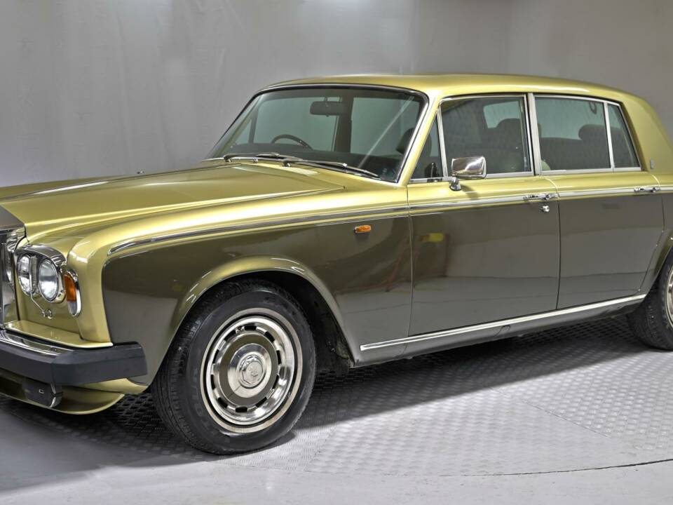 Bild 2/50 von Rolls-Royce Silver Shadow II Jubilee (1980)