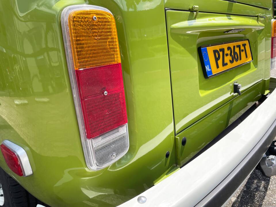 Image 20/73 of Volkswagen T2b Kombi (1978)