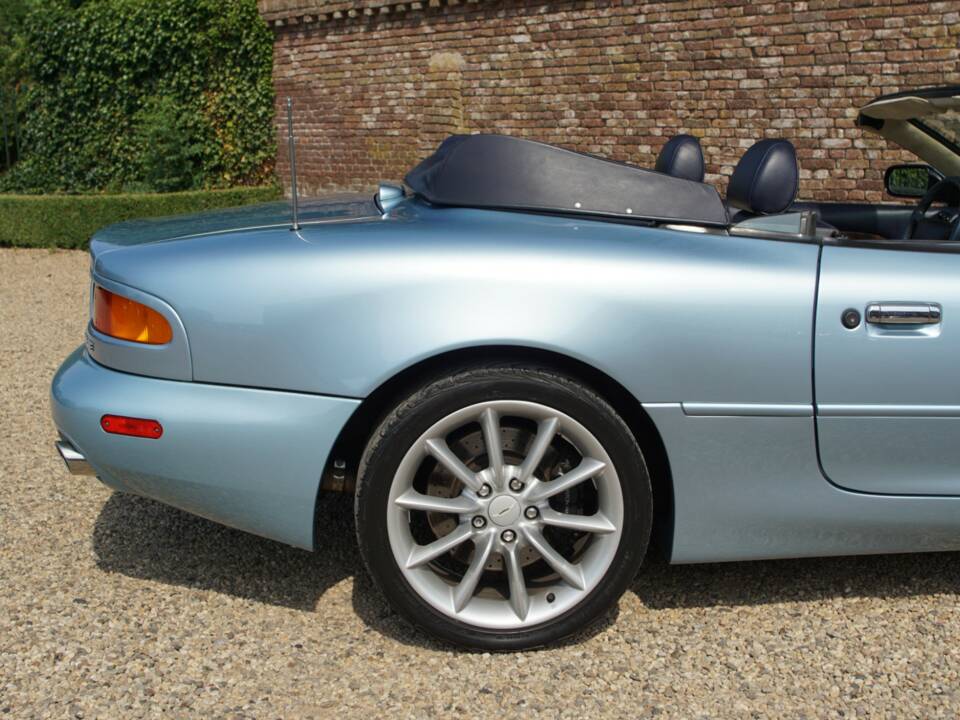 Image 48/50 of Aston Martin DB 7 Vantage Volante (2000)
