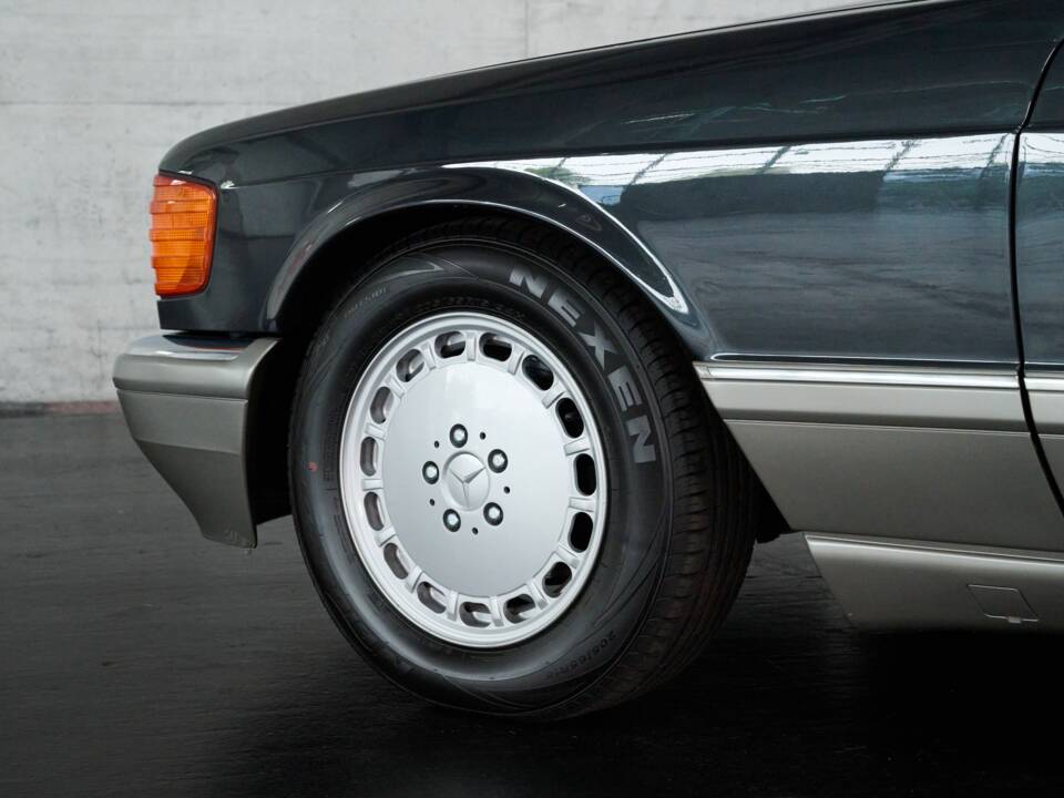 Bild 18/50 von Mercedes-Benz 500 SEC SGS (1985)