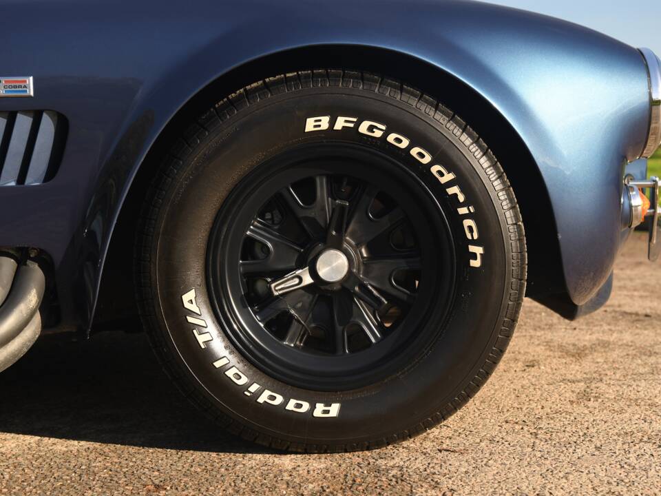 Image 10/50 de AC Cobra 427 (1999)