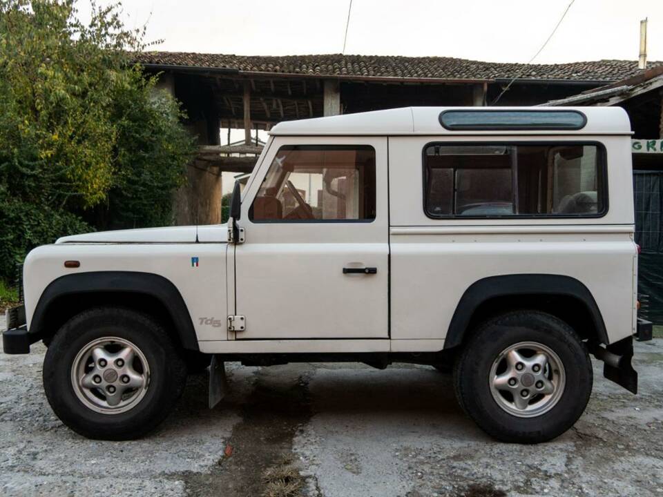 Afbeelding 8/23 van Land Rover Defender 90 Td5 (1999)
