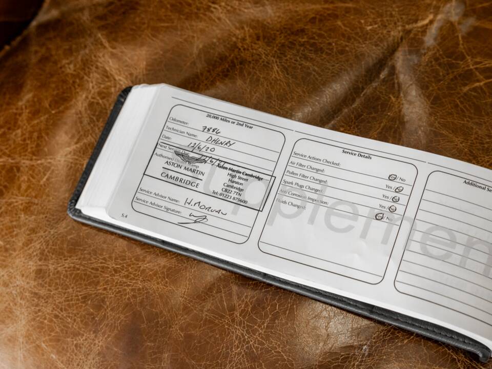 Image 73/77 of Aston Martin DBS (2009)