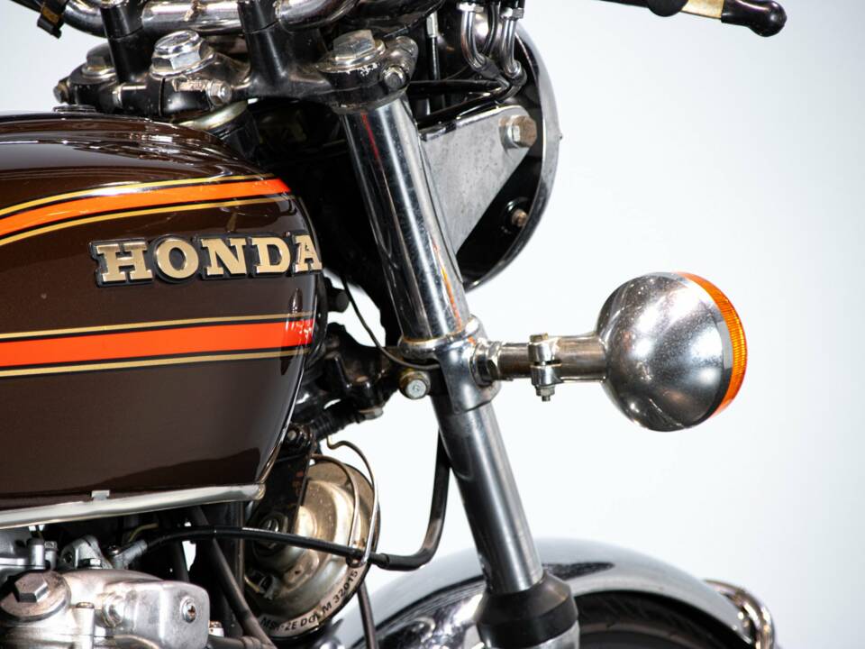 Image 31/50 of Honda DUMMY (1979)