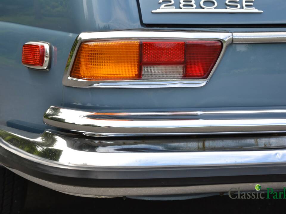 Bild 36/50 von Mercedes-Benz 280 SE 3,5 (1971)