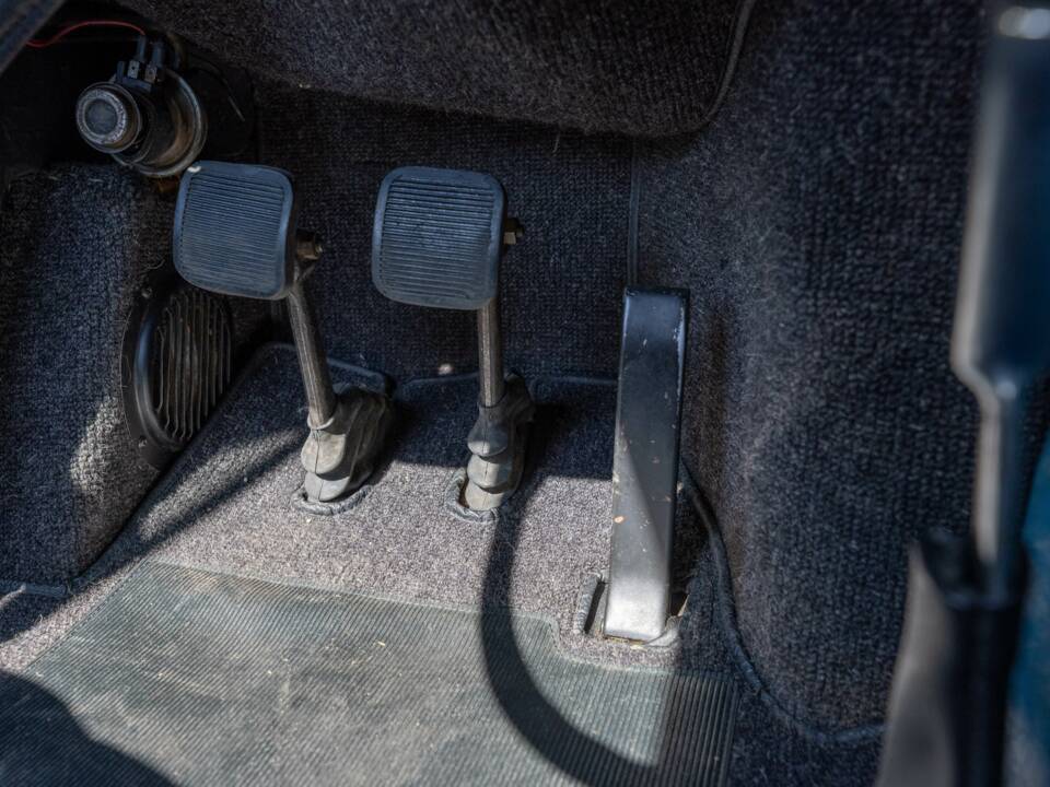 Imagen 15/47 de Ferrari 330 GT 2+2 (1964)