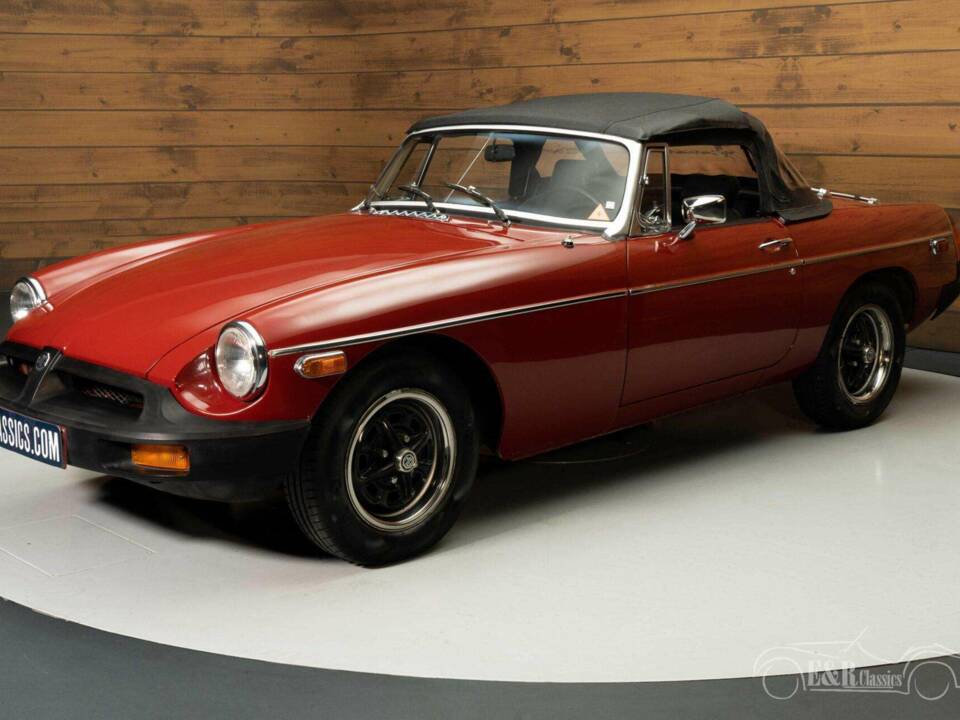 Afbeelding 9/19 van MG MGB (1978)