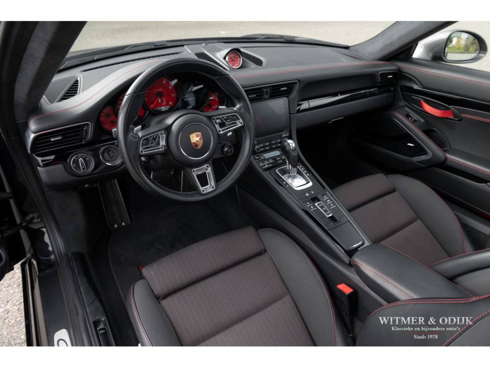 Image 29/47 of Porsche 911 Carrera T (2018)