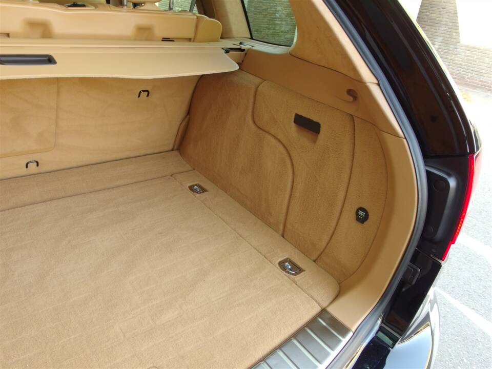 Image 82/98 of Porsche Cayenne GTS (2008)