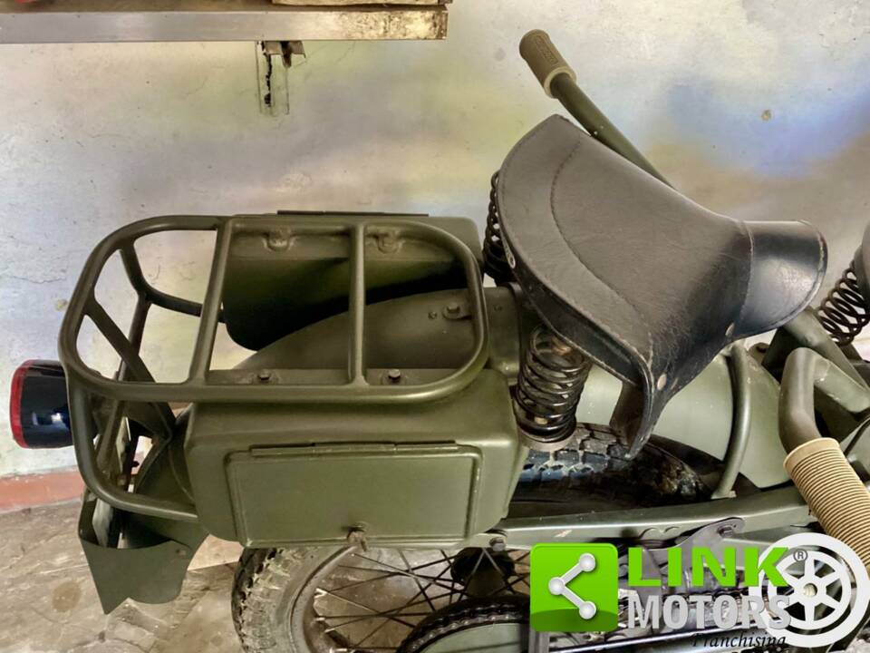 Bild 4/10 von Moto Guzzi DUMMY (1951)