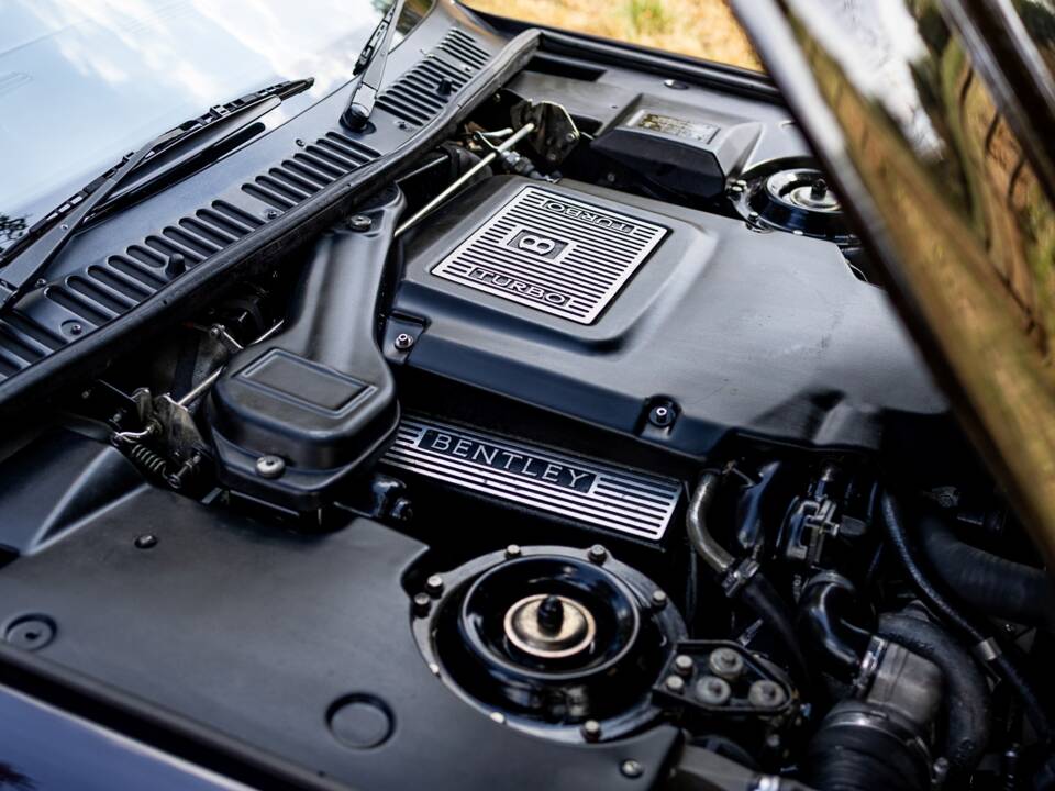 Bild 6/50 von Bentley Azure (1997)