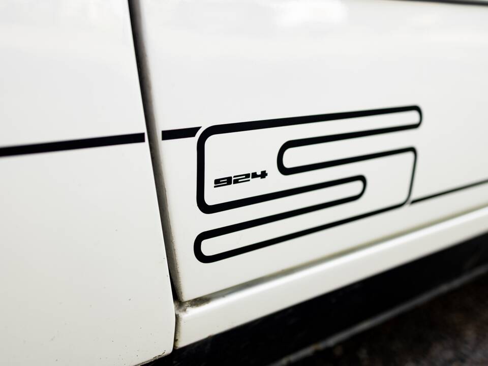Image 7/50 de Porsche 924 S (1986)