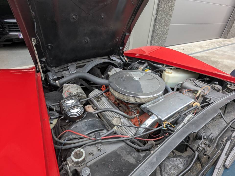 Image 35/50 of Chevrolet Corvette Stingray (1975)