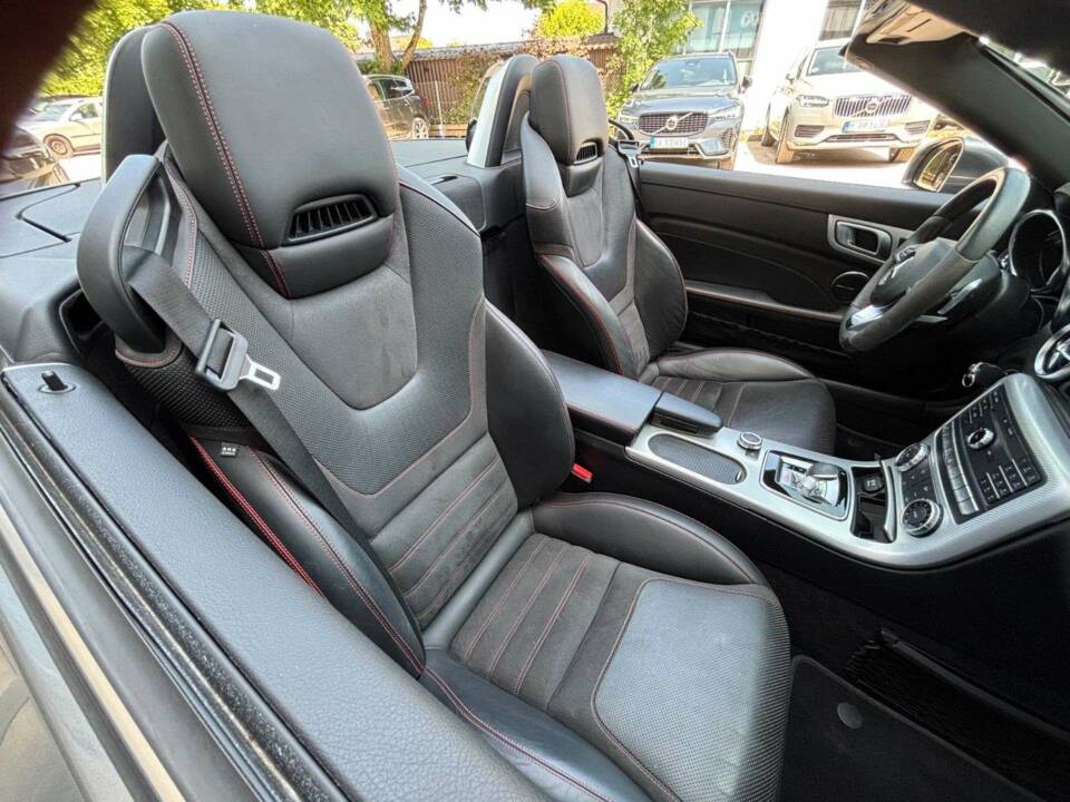 Image 11/20 de Mercedes-Benz SLC 300 (2016)