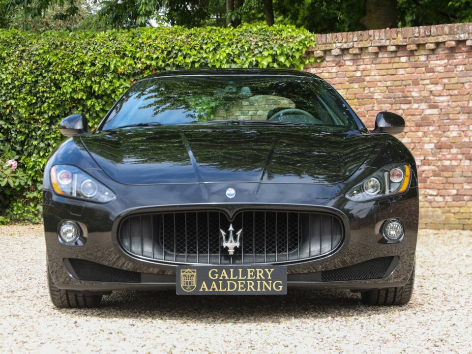 Image 5/50 of Maserati GranTurismo S (2008)