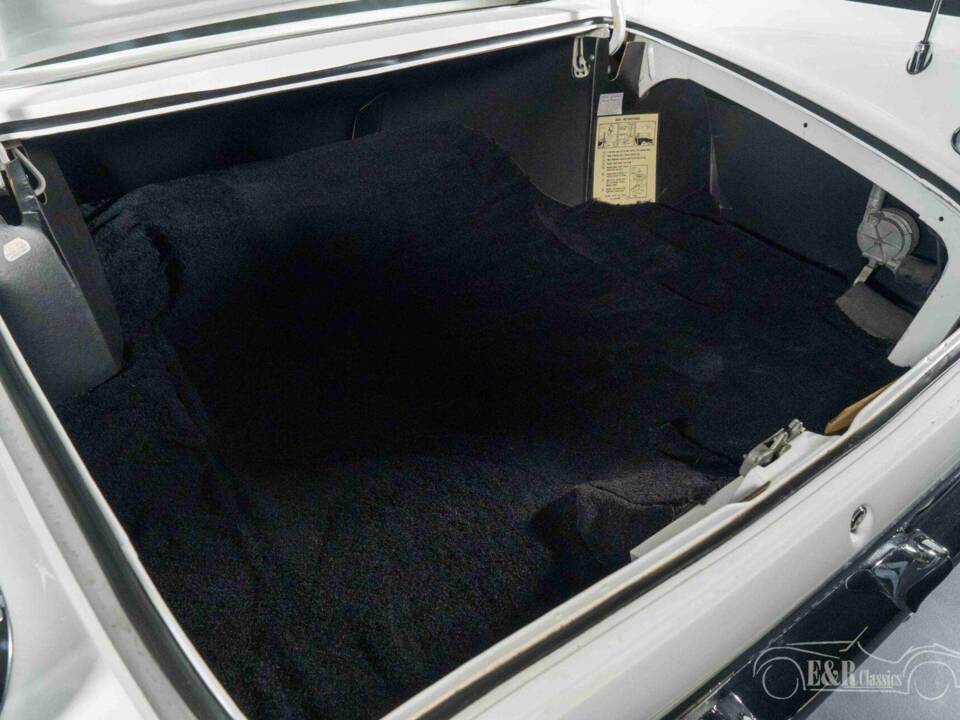 Image 6/19 of Chrysler 300 G (1961)