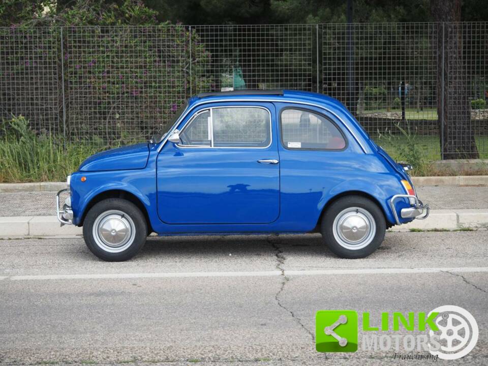 Image 9/10 of FIAT 500 L (1971)