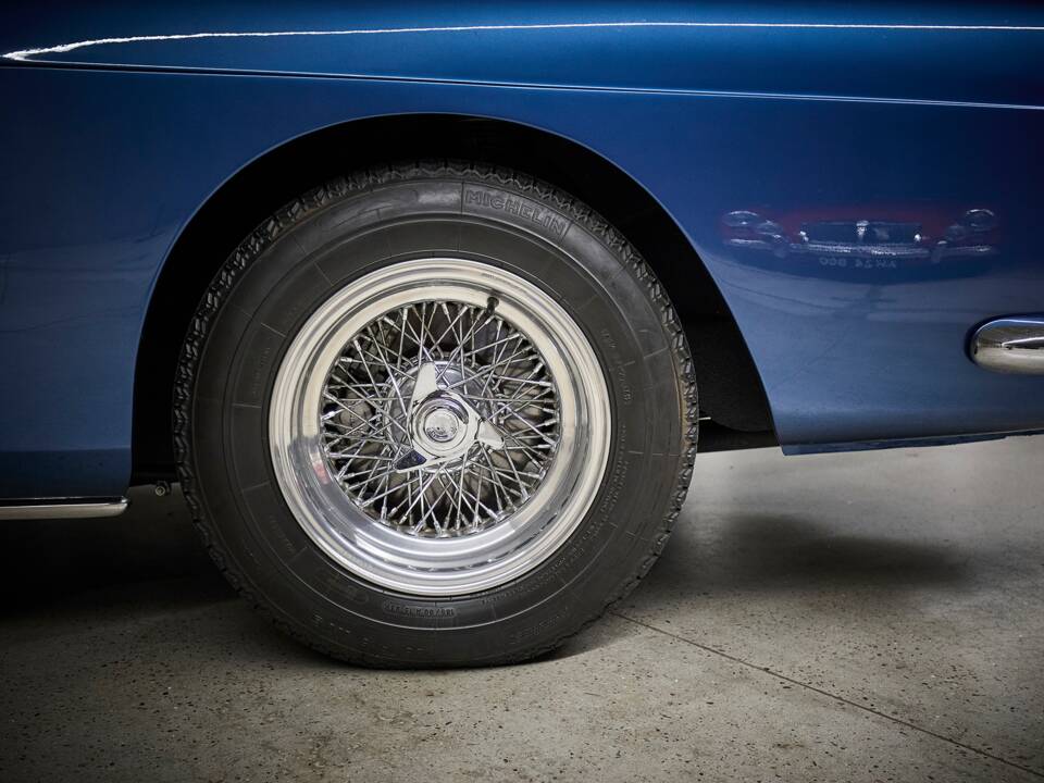 Imagen 50/100 de Ferrari 250 GT 2+2 (1963)