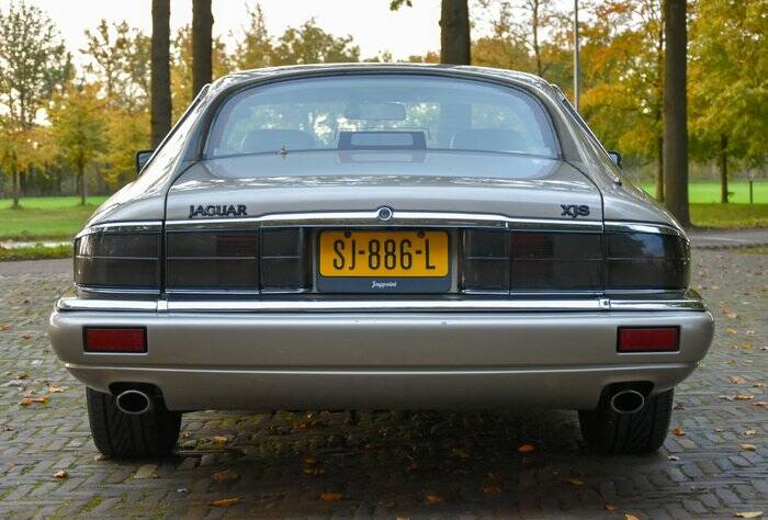 Imagen 5/7 de Jaguar XJS 4.0 (1995)