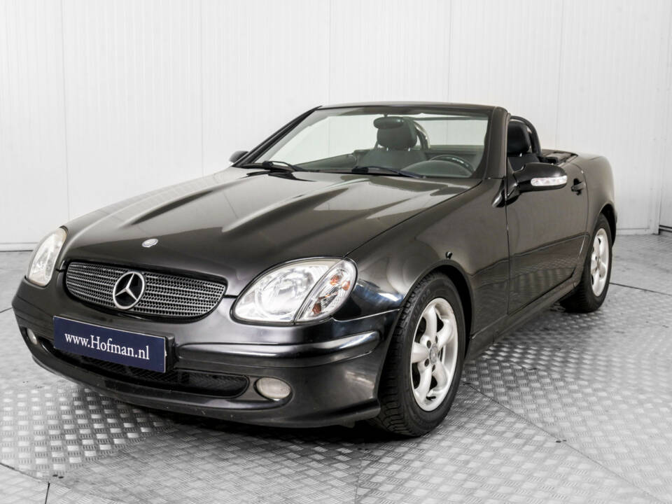 Image 30/50 of Mercedes-Benz SLK 200 Kompressor (2001)