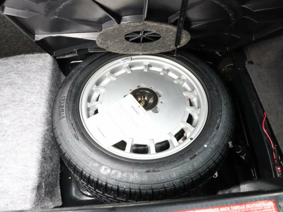 Bild 41/50 von Mercedes-Benz 500 SL (1991)