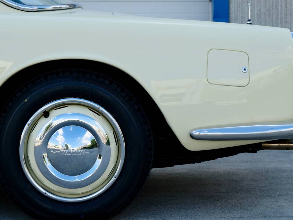 Imagen 19/40 de Lancia Flaminia GT Touring (1961)