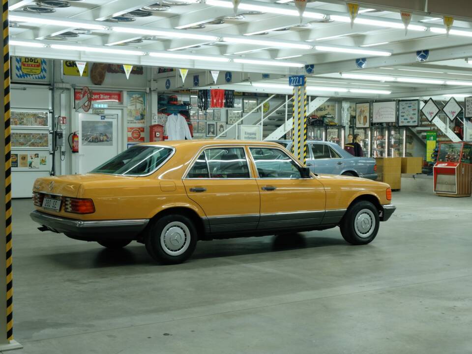 Bild 11/50 von Mercedes-Benz 280 SE (1981)
