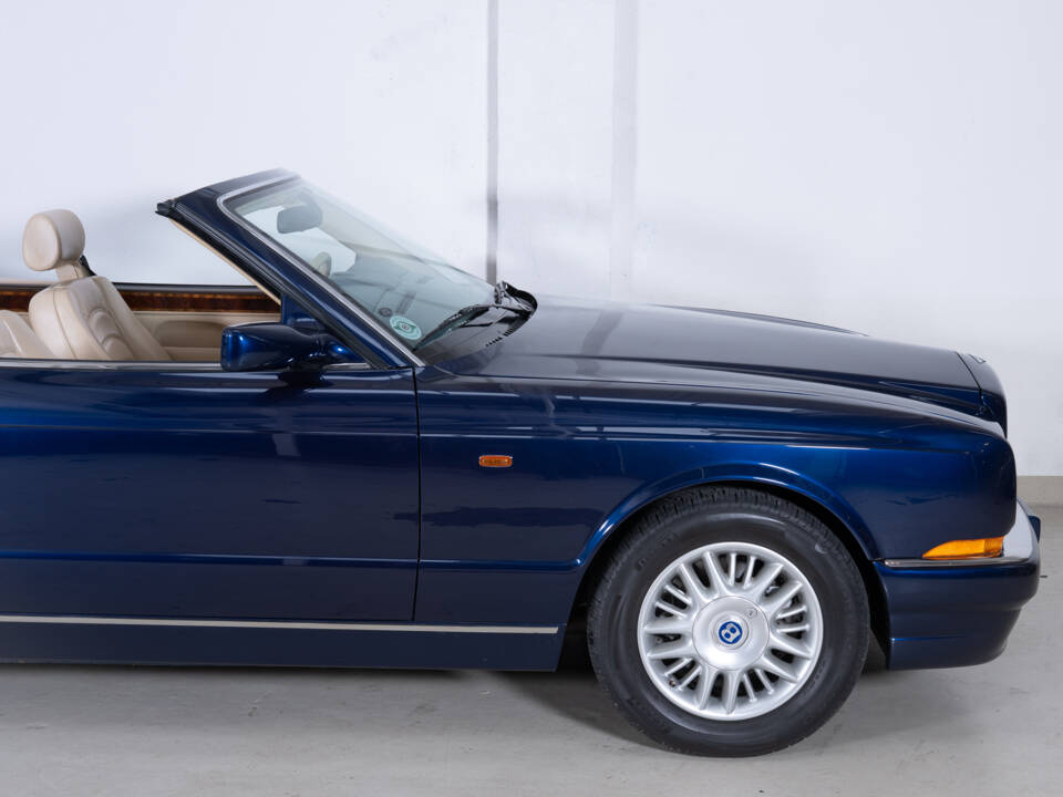 Afbeelding 21/31 van Bentley Azure (1999)
