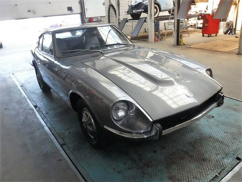 Image 46/50 of Datsun 240 Z (1971)