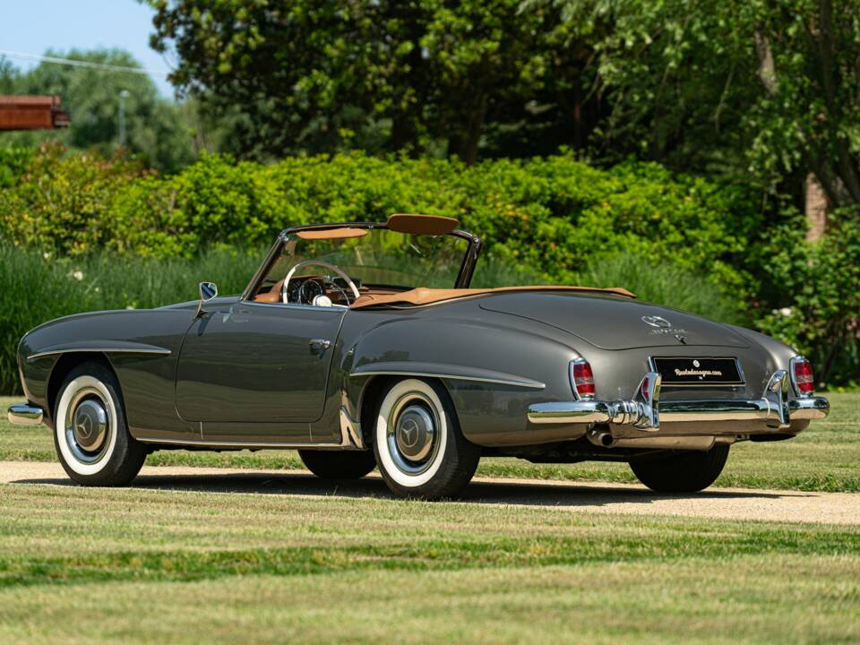 Imagen 9/50 de Mercedes-Benz 190 SL (1962)