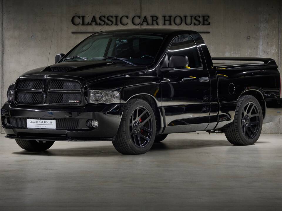 Immagine 1/100 di Dodge Ram SRT 10 (2006)