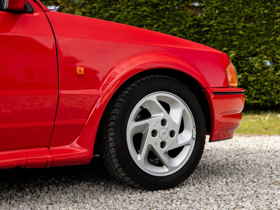 Afbeelding 14/45 van Ford Escort turbo RS (1990)