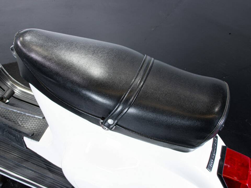 Imagen 45/50 de Piaggio Vespa 50 N Special (1979)