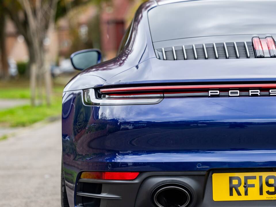 Bild 25/50 von Porsche 911 Carrera 4S (2019)