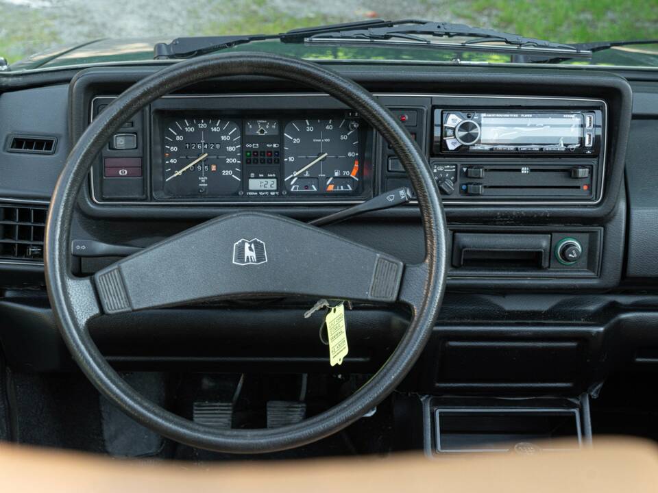 Image 43/50 of Volkswagen Golf I Cabrio GLi 1.8 (1983)