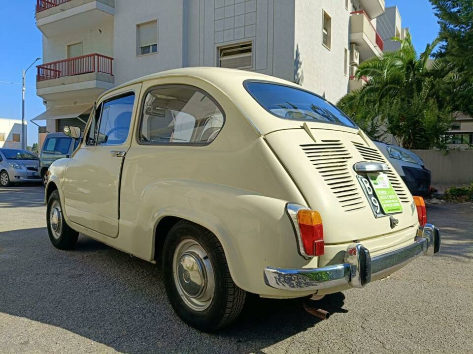 Immagine 36/50 di FIAT 600 D (1969)