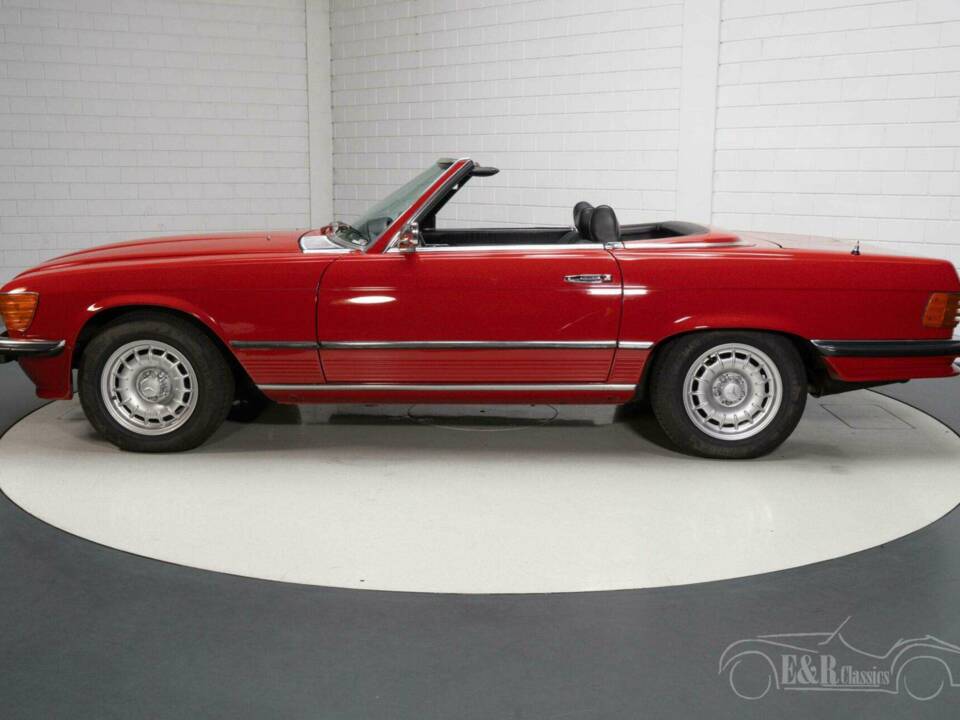 Imagen 6/19 de Mercedes-Benz 280 SL (1975)