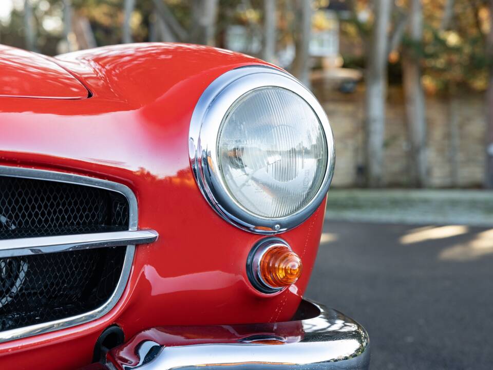 Image 19/43 of Mercedes-Benz 190 SL (1959)