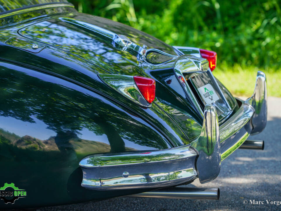 Image 41/53 of Jaguar XK 150 FHC (1958)