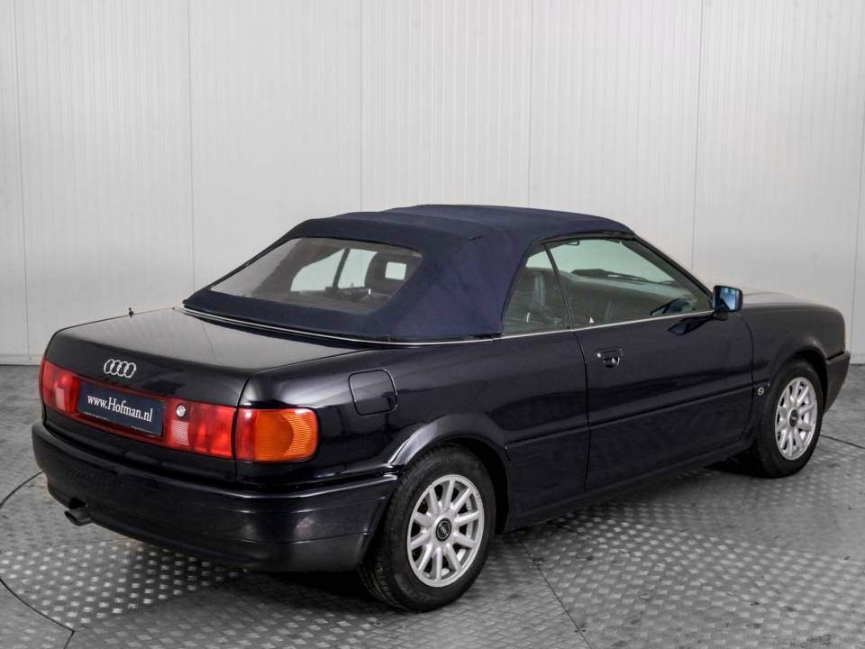 Immagine 43/50 di Audi Cabriolet 2.0 E (1995)