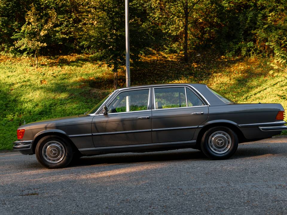 Bild 15/105 von Mercedes-Benz 280 S (1972)