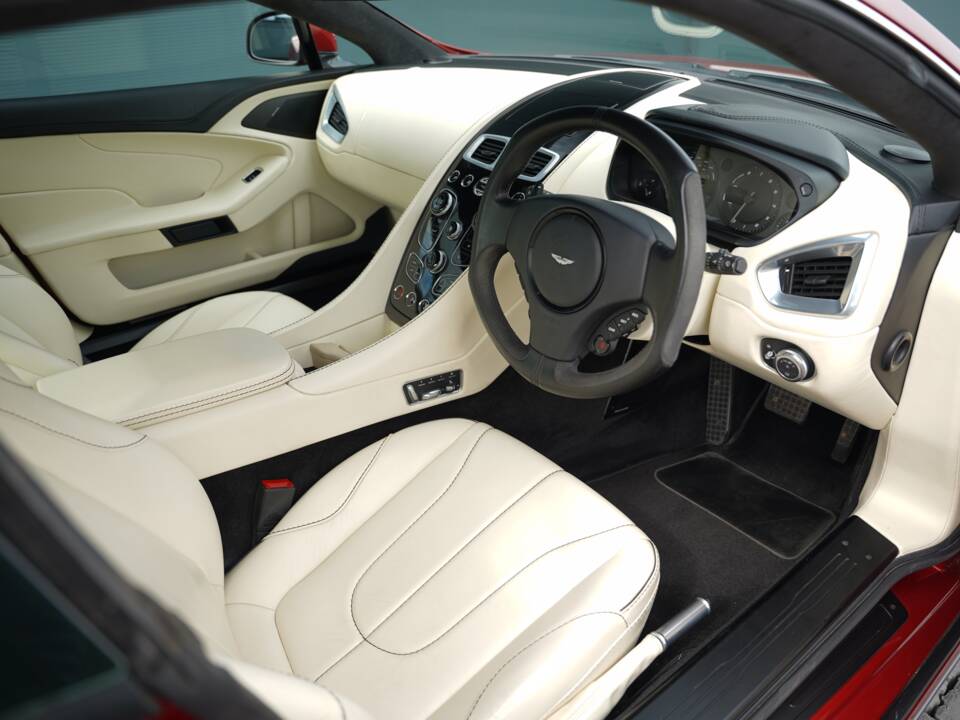 Bild 12/50 von Aston Martin Vanquish (2013)