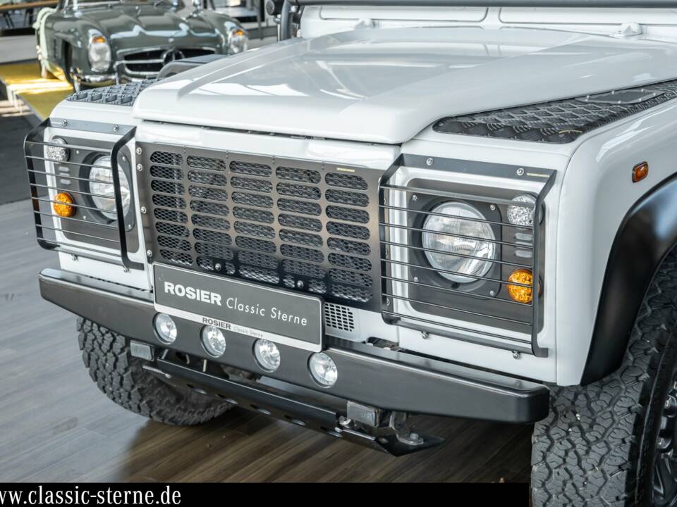 Immagine 8/15 di Land Rover Defender 110 (2004)