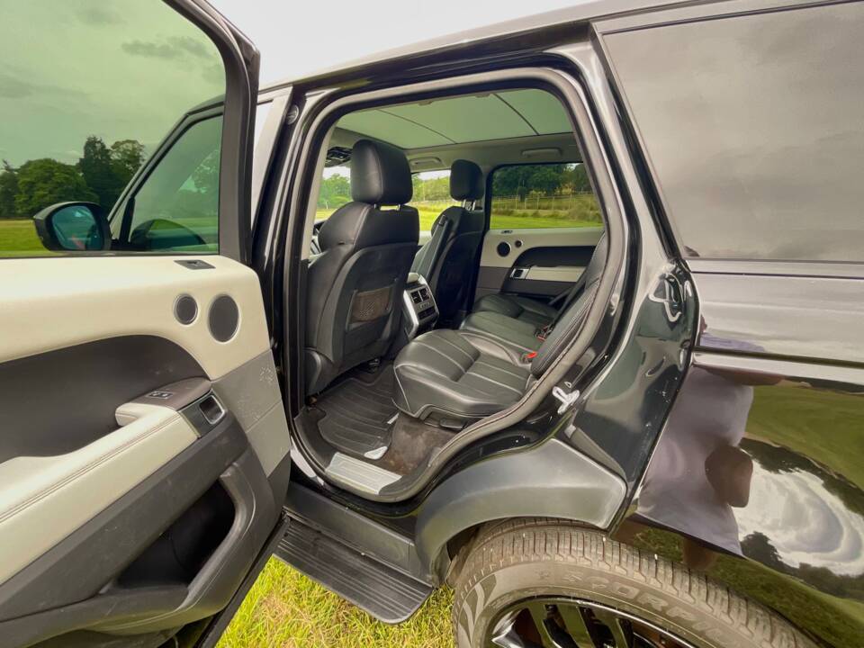 Immagine 21/23 di Land Rover Range Rover Sport TDV6 (2016)