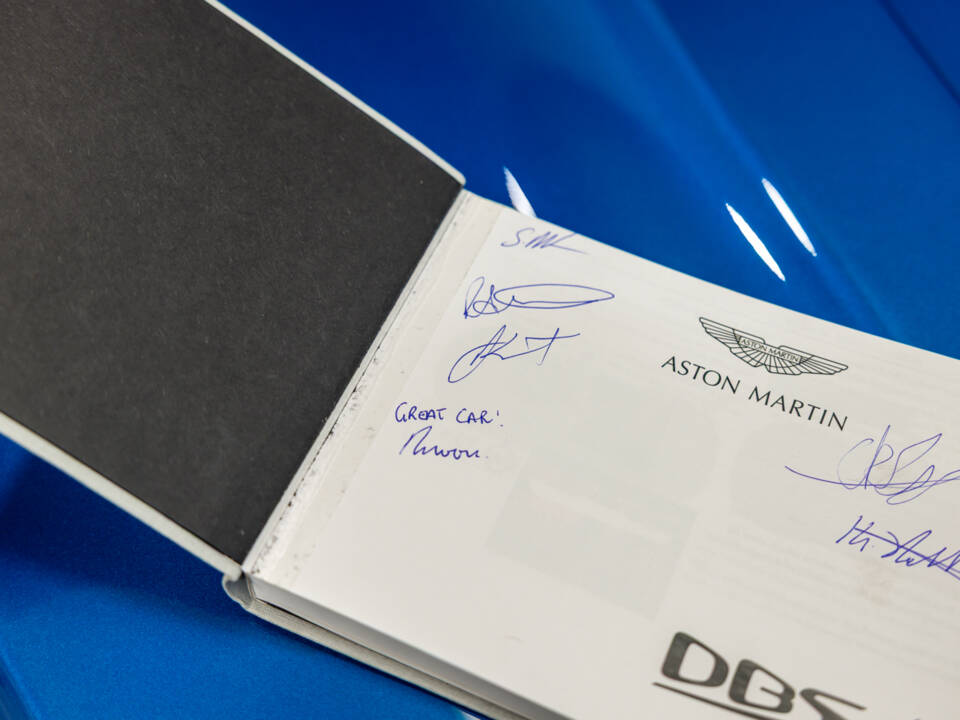 Bild 90/98 von Aston Martin DBS Superleggera Volante (2020)