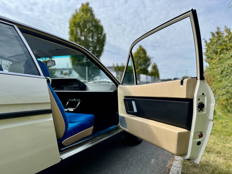 Immagine 12/33 di Lancia Gamma Coupe 2000 (1978)