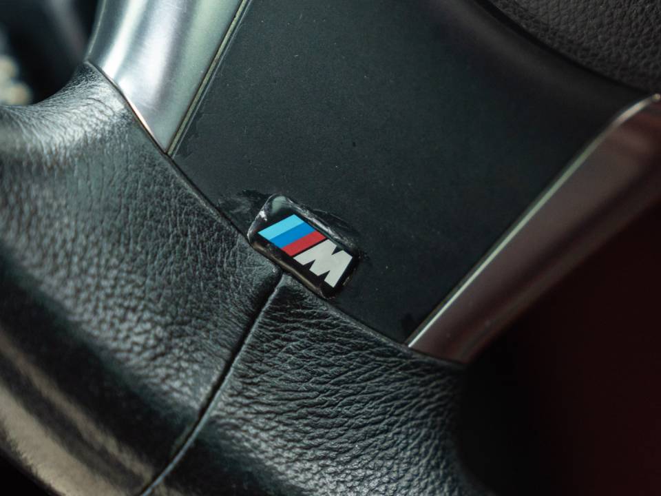 Afbeelding 50/50 van BMW 645Ci (2004)