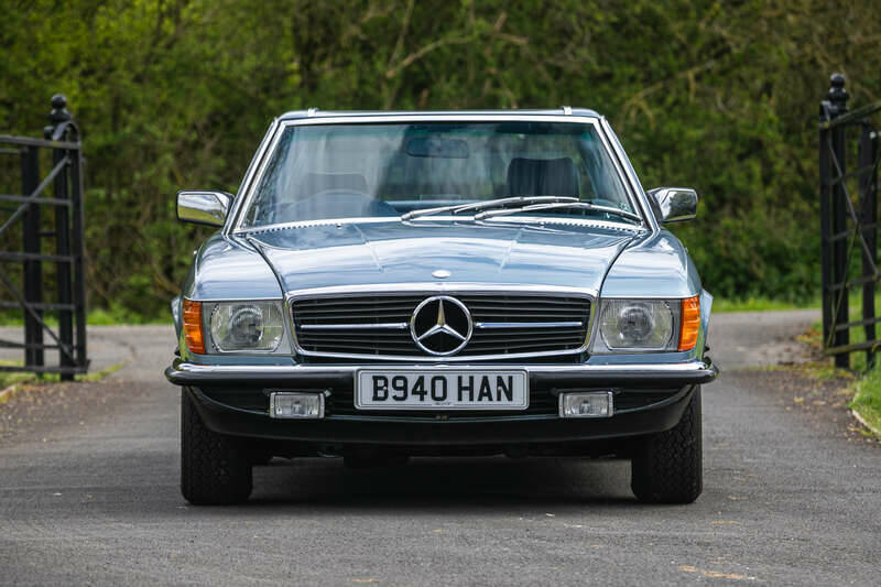 Imagen 6/37 de Mercedes-Benz 280 SL (1985)