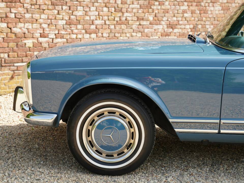 Imagen 17/50 de Mercedes-Benz 280 SL (1968)