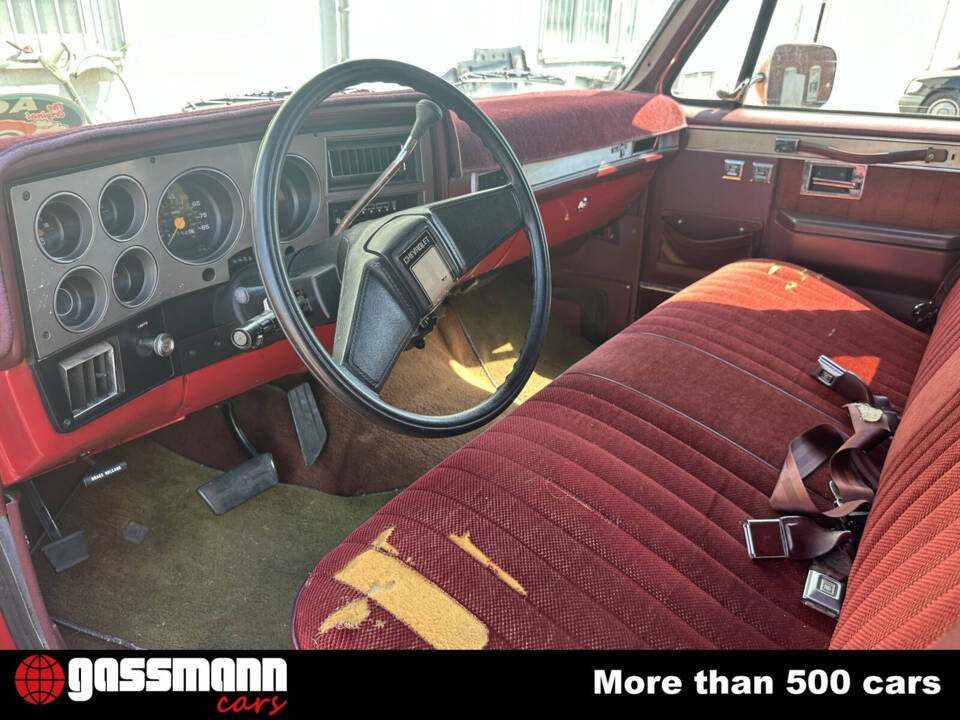 Image 9/15 de Chevrolet Suburban (1987)